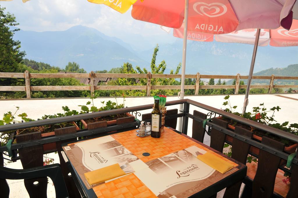 Albergo Legazzuolo Montecampione Artogne Exterior photo