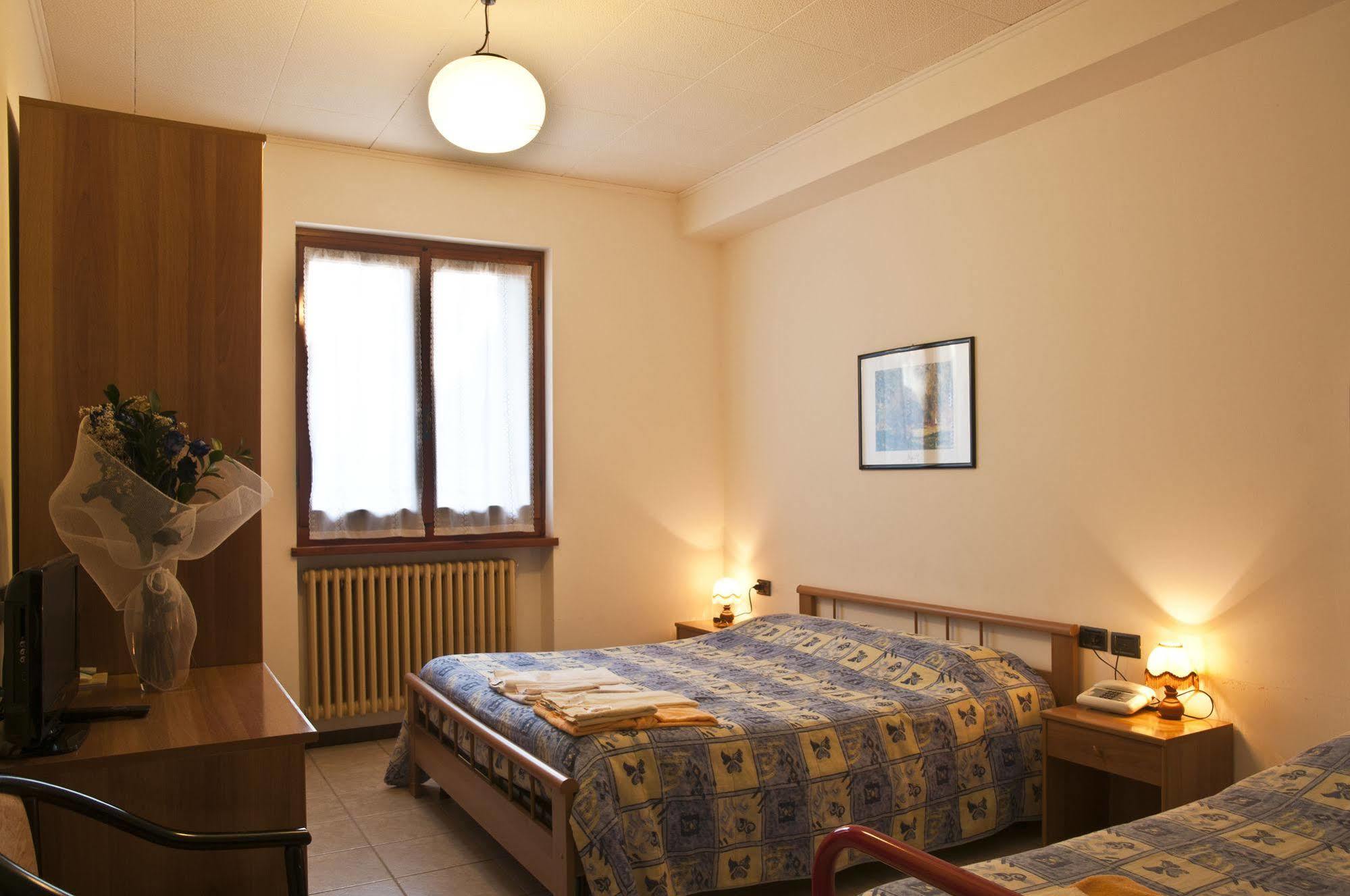 Albergo Legazzuolo Montecampione Artogne Exterior photo